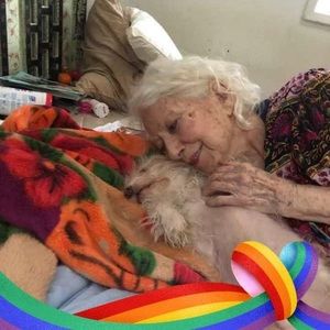 Meet your Posher, Leslie